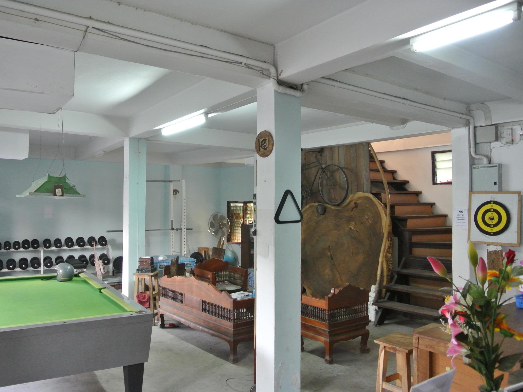Cumpun Guest House Chiang Mai Exterior foto