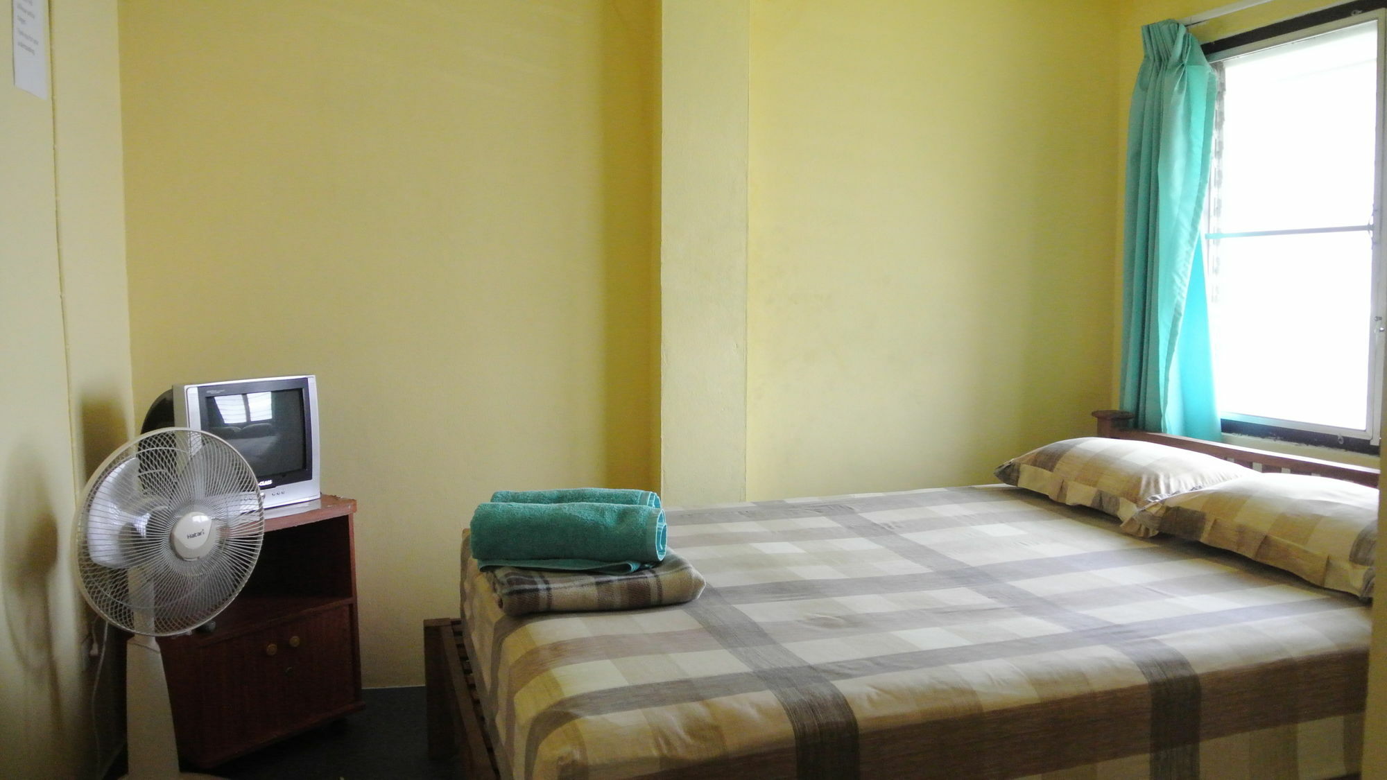 Cumpun Guest House Chiang Mai Exterior foto
