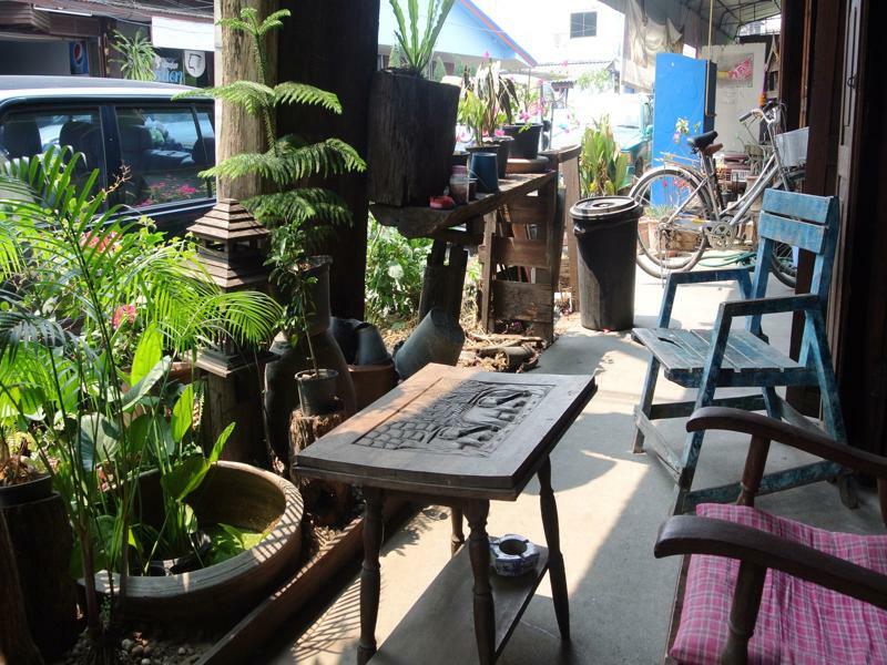 Cumpun Guest House Chiang Mai Exterior foto